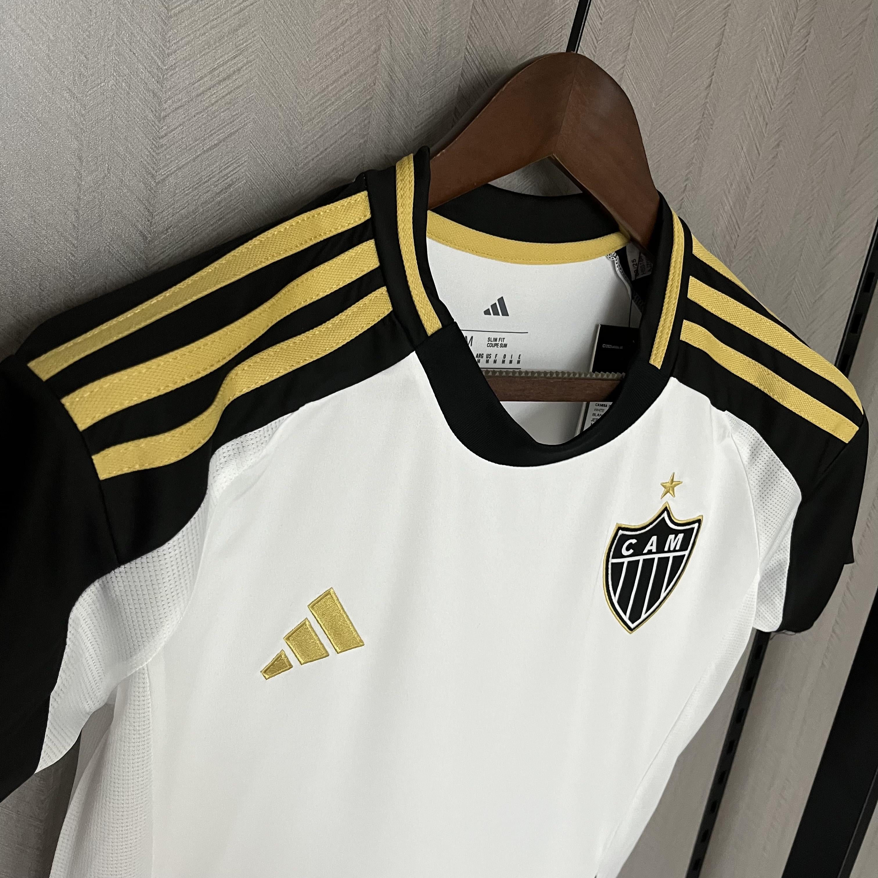 Camisa Atlético Mineiro Fora 25/26 - Versão Feminina Baby Look