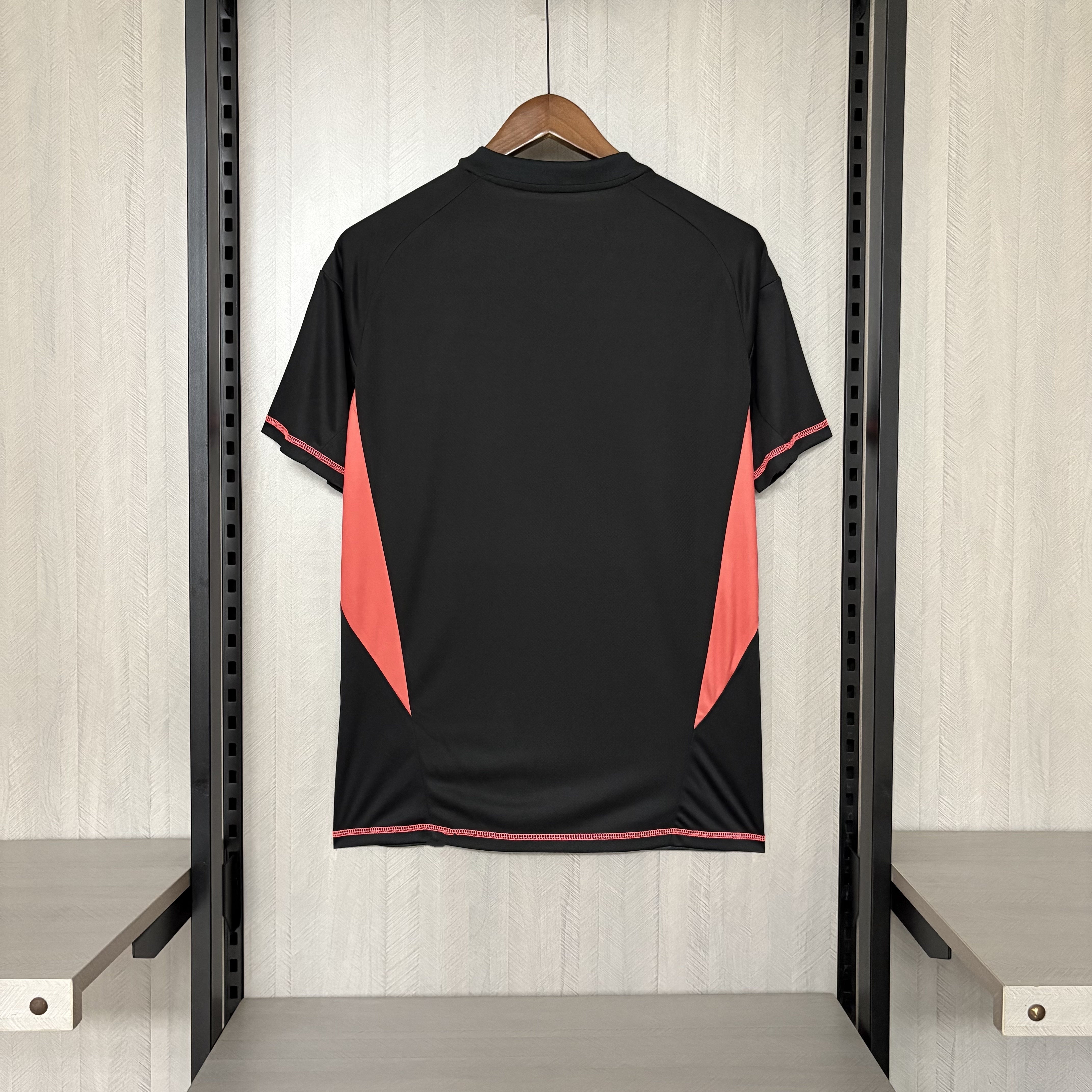 Camisa Atlético Mineiro Goleiro 25/26 - Preta